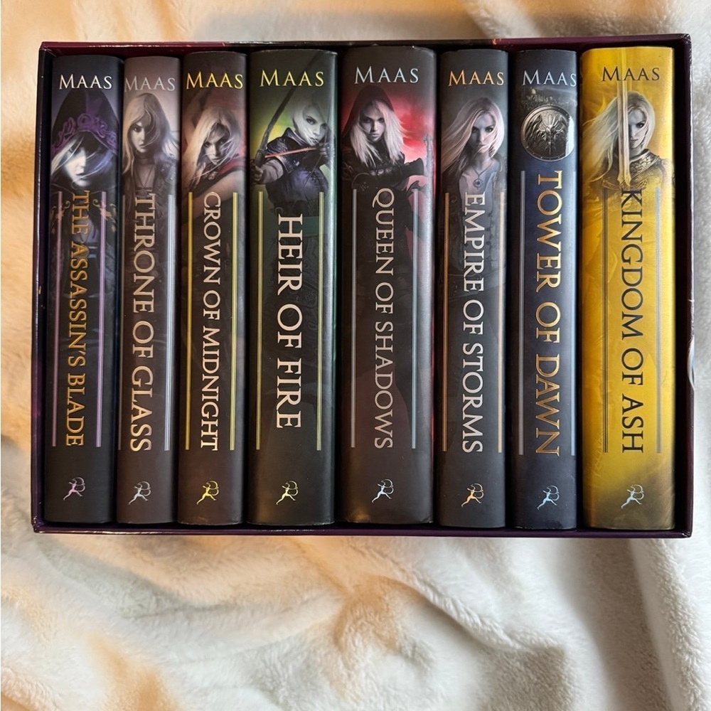 OOP Throne of Glass Series Box Set - NEW